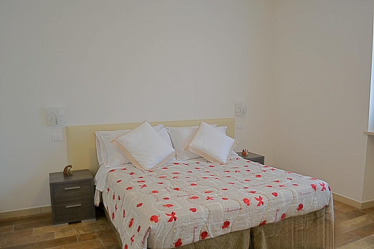 Caba Holiday Bardolino D'Annunzio Exteriör bild